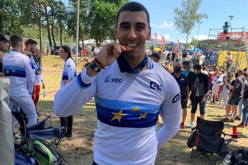 Léo GAROYAN champion d’Europe BMX par équipes !